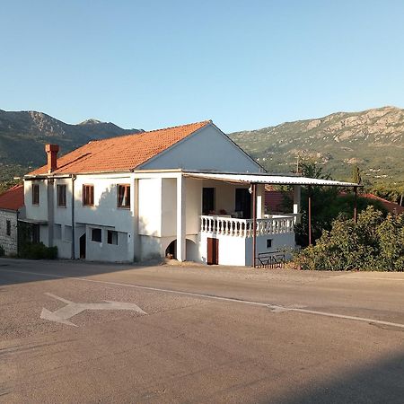 Amma Rooms Gruda Buitenkant foto